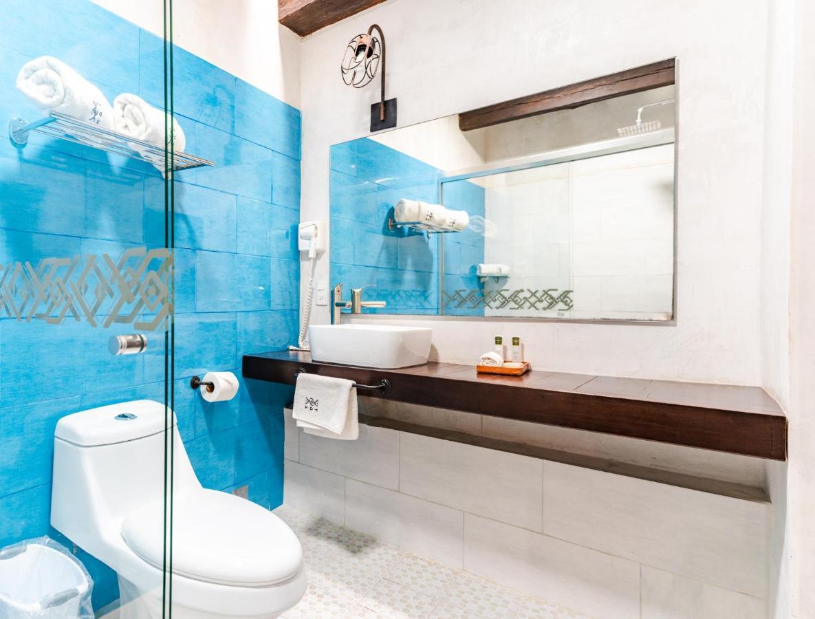 Yox Hotel Boutique San Cristóbal de Las Casas Eksteriør billede Bathroom