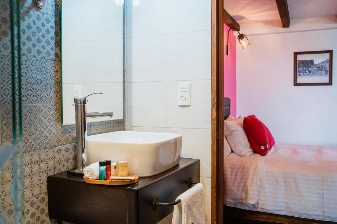 Yox Hotel Boutique San Cristóbal de Las Casas Eksteriør billede A bathroom in a hotel